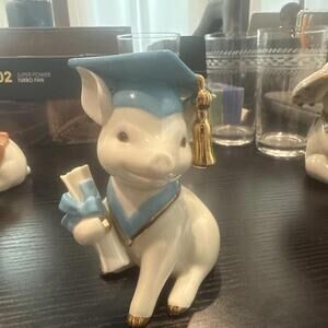 LENOX GRADUATION PIG sculpture